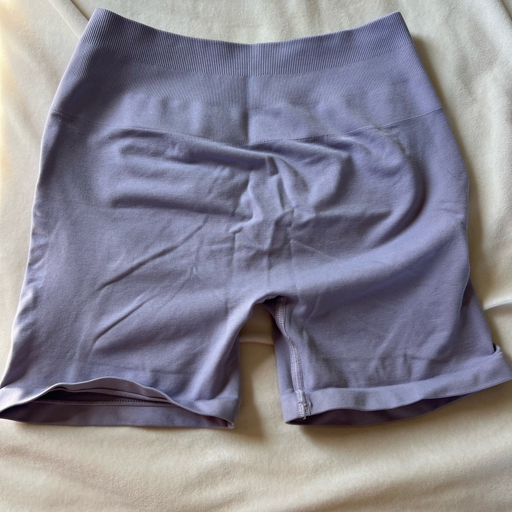 Alphalete Amplify 4.5” Shorts Misty Lilac